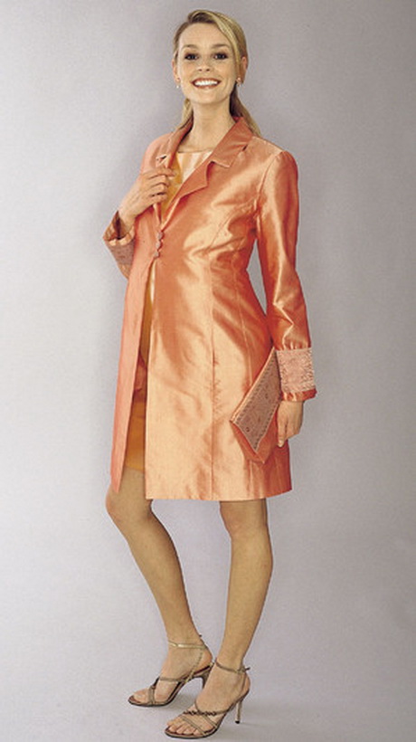 Etuikleid mit mantel