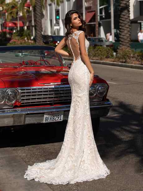 night pronovias