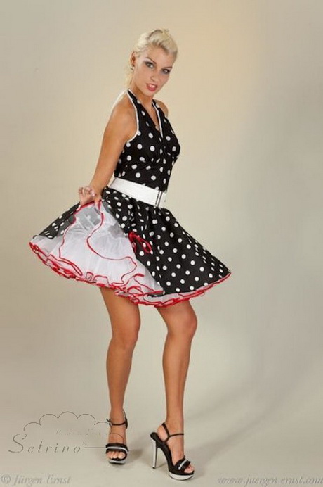 Petticoat pin up