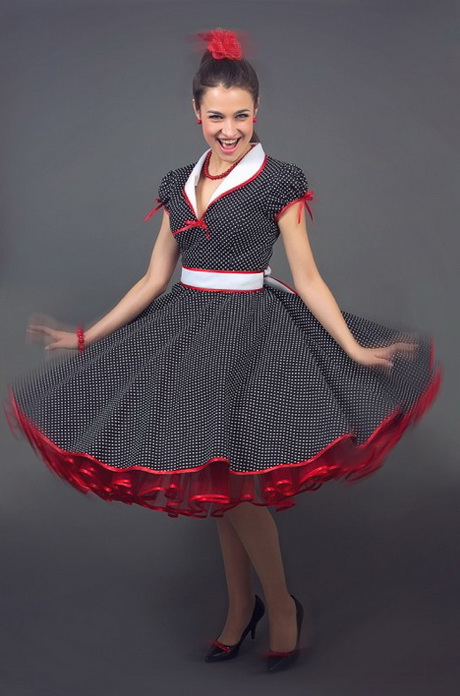 Petticoat pin up