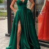 Grünes elegantes kleid